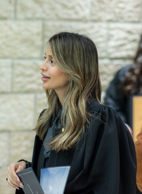 עו"ד ענבר בר